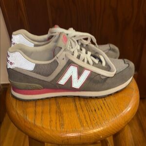 New Balance Gray and Pink 574 Sneakers Retro Design